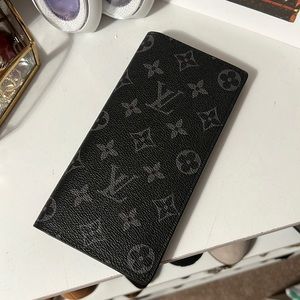 Upcycled Louis Vuitton Long Wallet 🖤